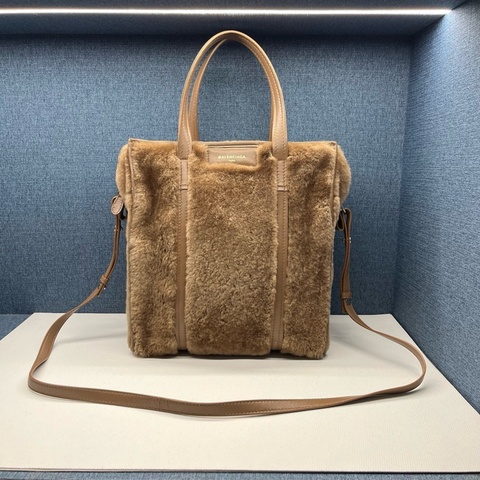 Balenciaga巴黎世家手拎單肩包，97新