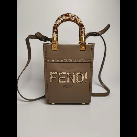 95新｜Fendi/芬迪 玳瑁手柄琴譜mini。