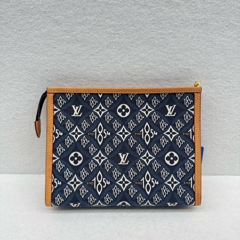 Louis Vuitton 藍色牛仔限量版Jacquard Since 1854 Toiletry Pouch 26 手拿包