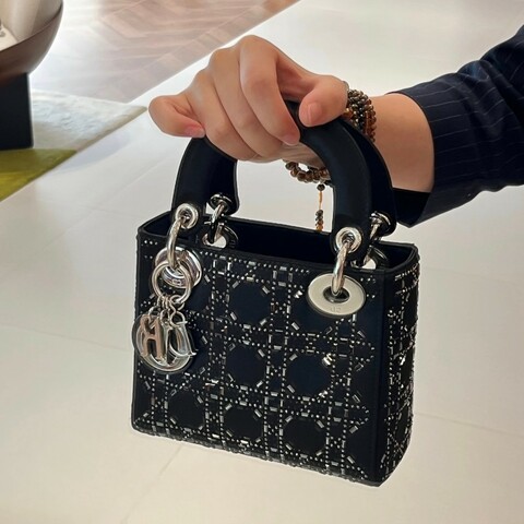 Dior 黑色緞面水晶三格戴妃包