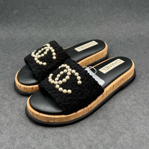 CHANEL香奈兒 圓頭珍珠一字拖鞋 女款厚底鞋黑色 39碼
