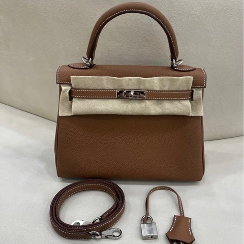 98新‼️Hermes 愛馬仕 kelly25 金棕銀扣 K刻