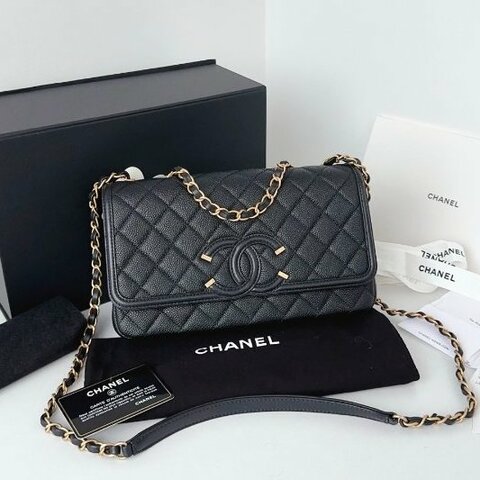 近新品 香奈兒/Chanel Filigree Flag CF中號黑金鏈條口蓋包