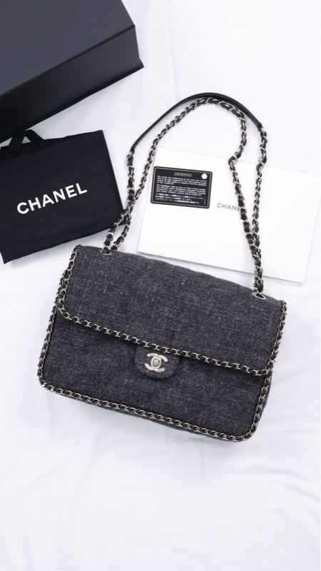 Chanel 19年灰色毛呢皮穿链滚边cf单肩包