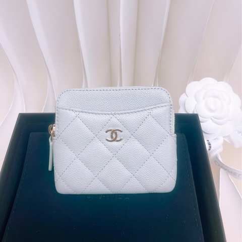 Chanel 淺灰色吐司零錢包/拉鏈短夾