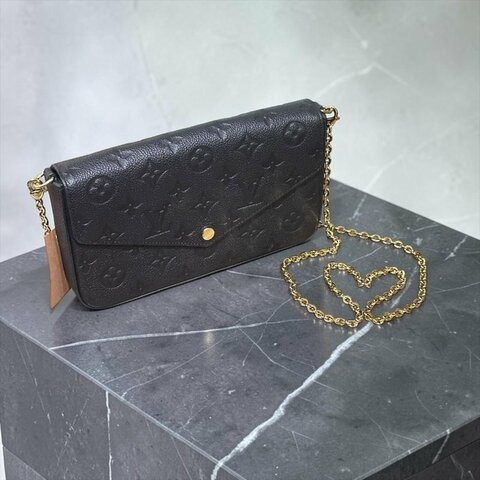 【美收精品】LV 黑色肩背包 5-692