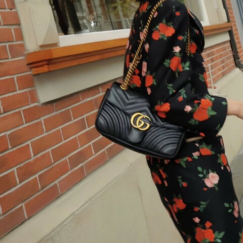 Gucci馬蒙26黑色金扣GG 鏈條包