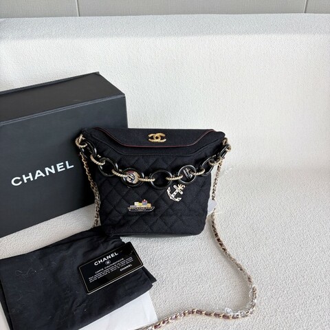 Chanel香奈兒毛呢海軍徽章薯條水桶包