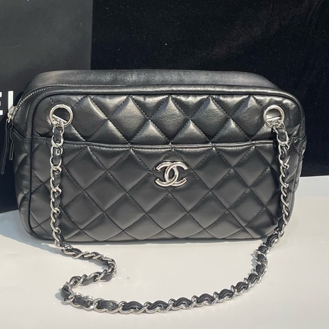 Chanel 香奈兒黑銀 相機包 鏈條單肩包 25x15x8cm