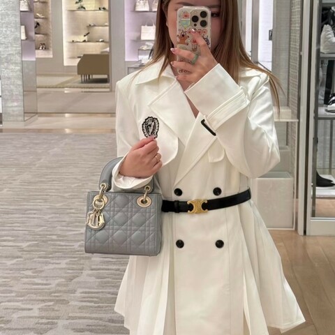 Dior lady dior 灰色金扣戴妃三格