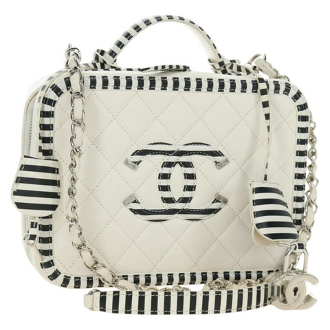 香奈兒 (CHANEL) CC Figley Matelasse 鏈條包，魚子醬紋皮革，白色，銀色雙C標誌，正品編號 189075SM