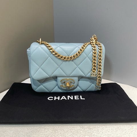 Chanel/香奈兒 22p淺藍色琺瑯雙C扣方胖手提包斜挎包 金扣