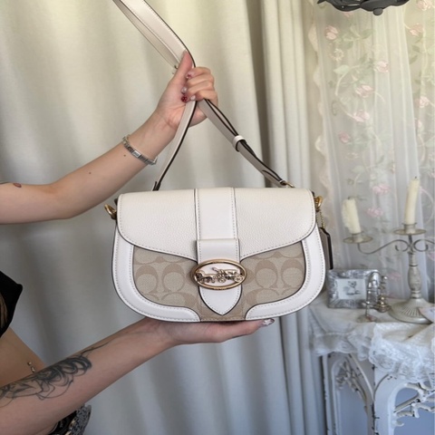 ✨近全新 coach 馬鞍包 斜背包