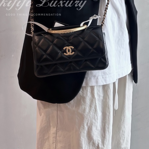 Chanel香奈兒 23B黑金復古圓環手柄包 底長17cm 附件全套