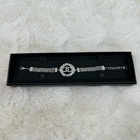 Chanel 25s 銀色盾牌手鍊 閒置