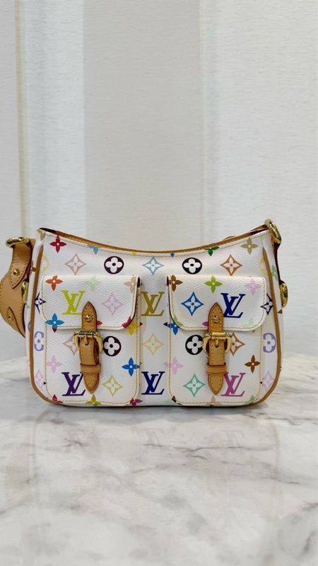 LV 白彩金釦翻蓋口袋手提肩背包M40053