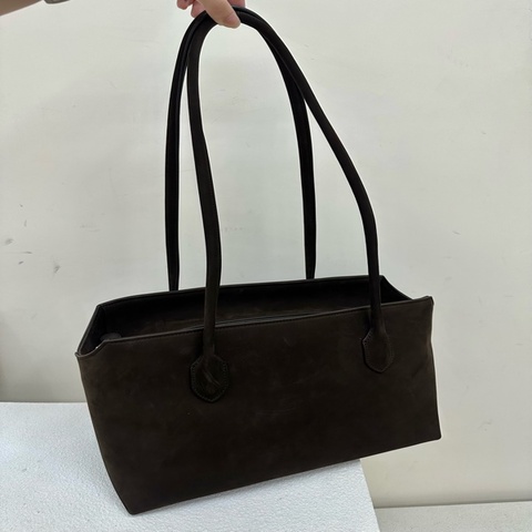 全新閑置 the row Terrasse 長管狀肩帶 小牛皮 單肩包 深棕色