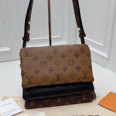 近新品 路易威登/Louis Vuitton 三合一老花組合包