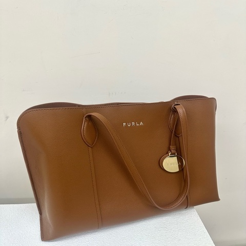 全新閑置 Furla 字母Logo標誌 皮革 托特包Tote包購物袋手提包 乾邑白蘭地 托特包