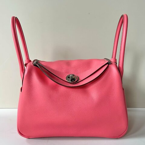 HERMES Lindy 26 粉色 銀釦 D刻 肩背包 現貨