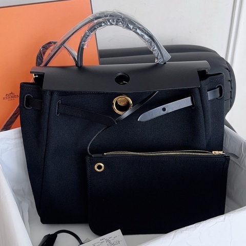 【全新品】愛馬仕 Hermes 黑金Herbag31 Y刻 金扣 內縫 全膜