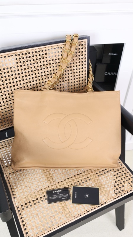 Chanel 3开奶茶色粗金链tote妈咪包