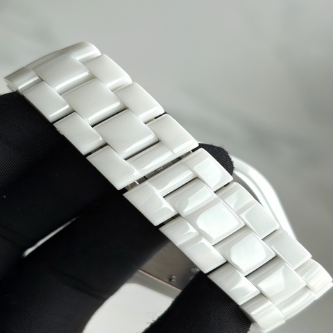 99新 Chanel J12 42mm H2013