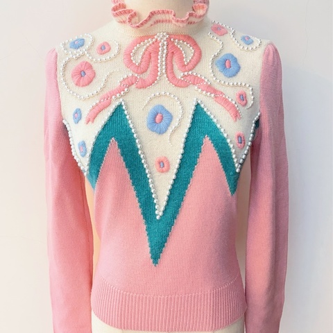 Miu Miu 珍珠刺繡針織上衣 立體花卉刺繡 宮廷荷葉領