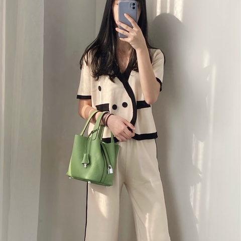 🥑Hermes 愛馬仕 Picotin22 菜籃子手提包 tc皮 牛油果綠 金扣