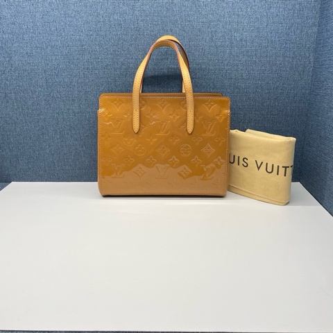 Louis Vuitton路易威登 漆皮手拎包，98新