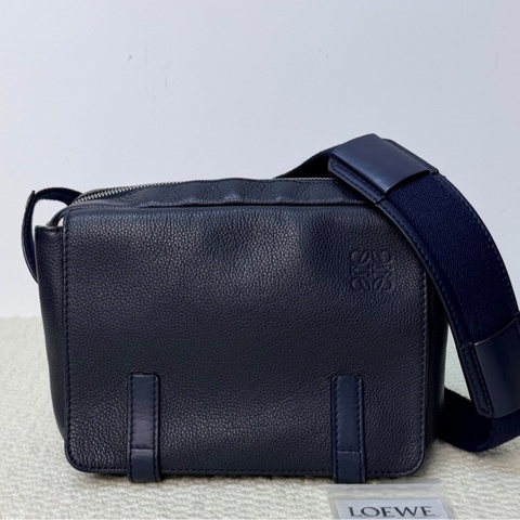 羅意威/Loewe 手袋 郵差包 斜挎包