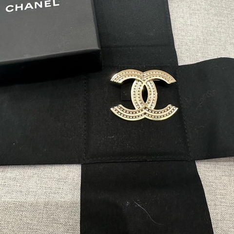 99新 CHANEL香奈兒 雙c胸針 附件 盒子