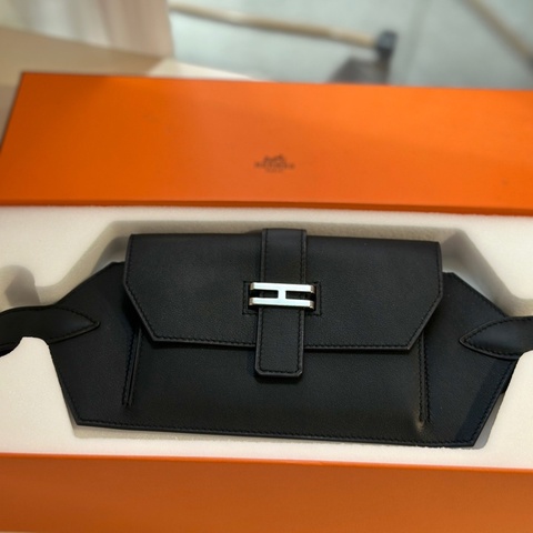 999新  Hermes愛馬仕 s碼 Elan Pocket 黑色腰包  B刻