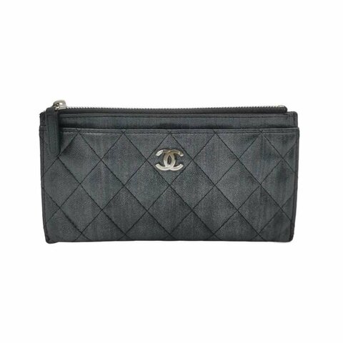 Chanel 羊皮純色菱格絎縫雙C標識錢包