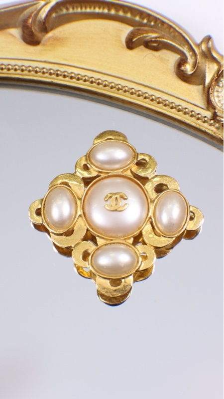 Chanel 97年素金珍珠四边形胸针