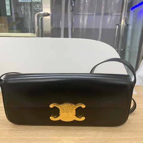 Celine Triomphe black