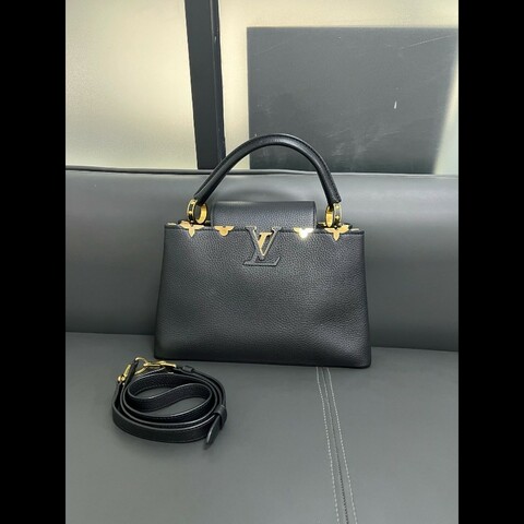 Lv capucines medium 
黑金