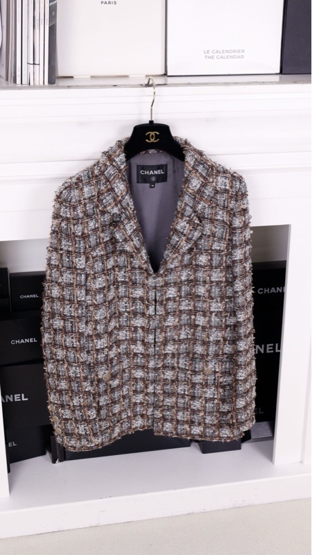 Chanel 18年森林系列灰棕粗花呢外套
