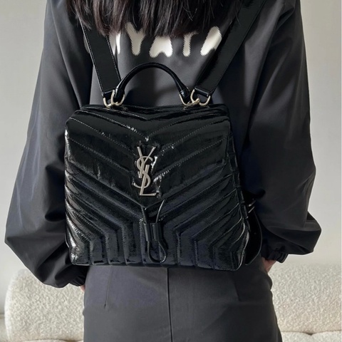 ✨YSL｜黑銀油蠟皮loulou泡芙V紋雙肩包｜99新