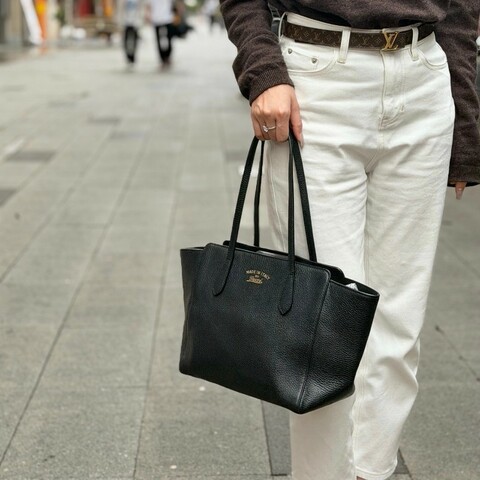 Gucci 黑色壓紋牛皮托特購物袋