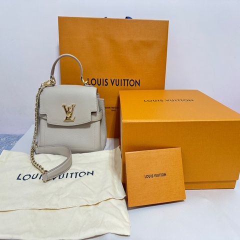 LV Lockme ever mini 奶茶色