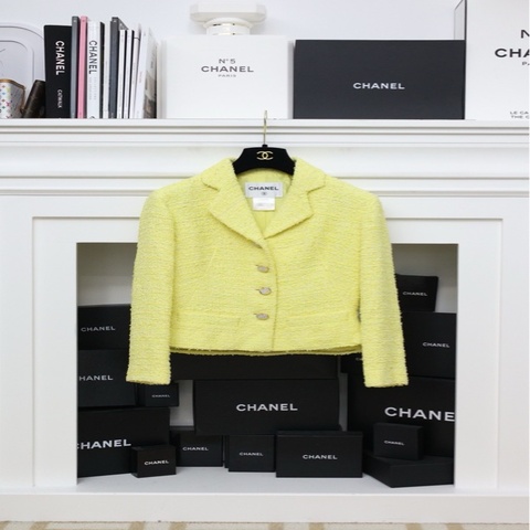Chanel 12年小鸡黄钻扣上衣外套
