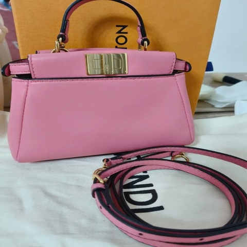 Fendi 粉色Micro peekaboo(附防塵袋） 手提肩背兩用包