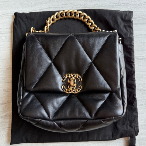 CHANEL 19 Bag 黑金羊皮 小號 26cm