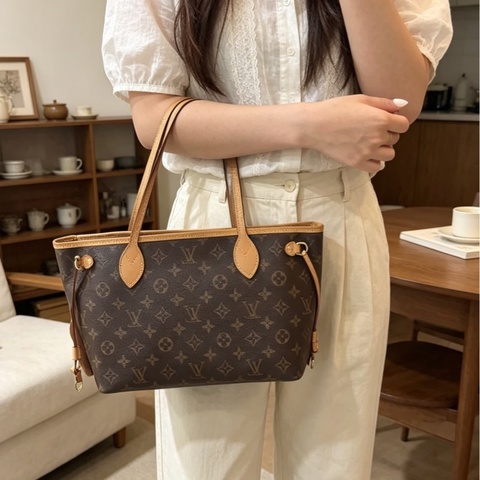 【98新 ✨ 全網最低價！】Louis Vuitton/LV 經典Never full mm size （下單前先詢問庫存❗️❗️）