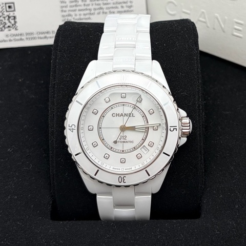 CHANEL 香奈兒J12系列H5705 .38表徑，12鑽 附件 保卡，盒