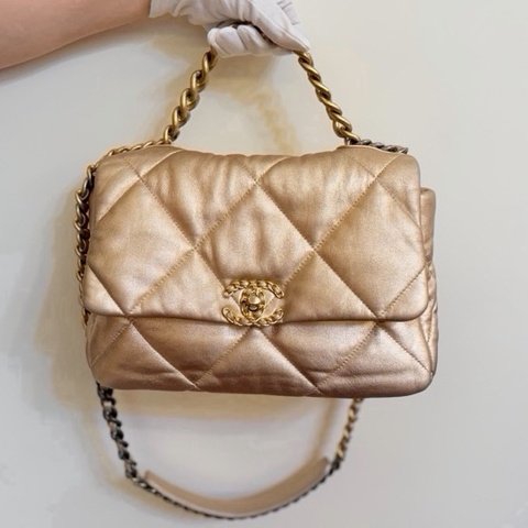 CHANEL 19 Bag 中號 貴婦金✨31開