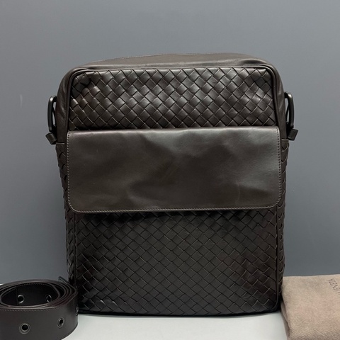 Bottegaveneta 葆蝶家深棕色全皮編織單肩斜挎包 尺寸25*29*9cm