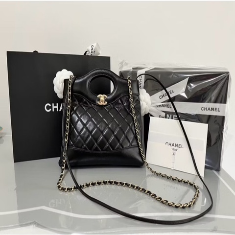 CHANEL《全新》31 Mini 購物袋 黑金｜Mini 31 Shopping Bag｜鏈帶肩背包｜晶片款 全新全配