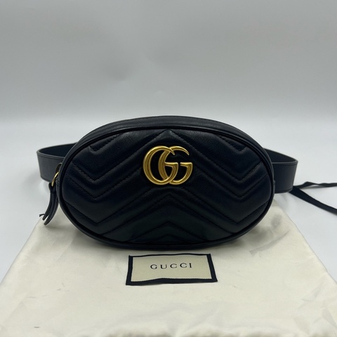 古馳 Gucci GG Marmont黑金腰包  黑色皮革+金色雙G